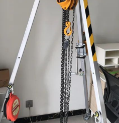 救援三脚架的轻便性对救援工作的重要性