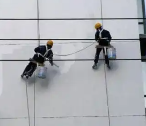 建筑工地外墙粉刷防坠器的应用